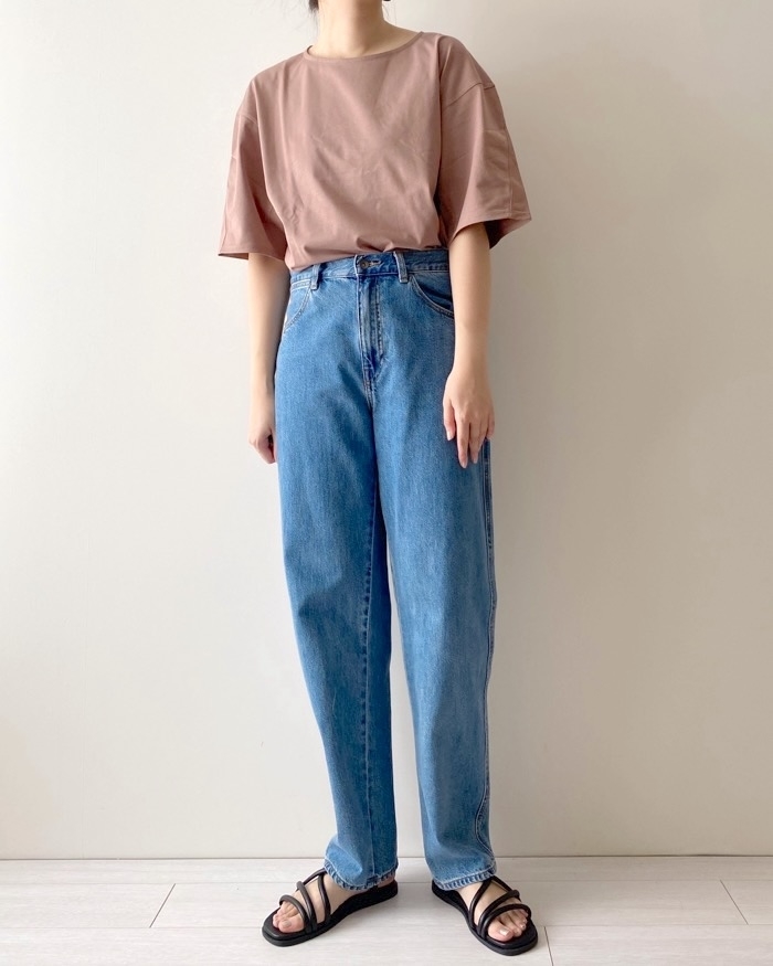 ユニクロのおすすめファッションアイテム「エアリズムコットンリラックスT（半袖）」