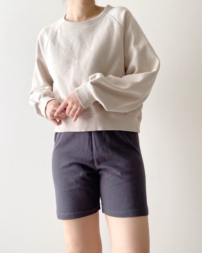 GU（ジーユー）のおすすめファッションアイテム「ワッフルラウンジバイカーショーツセット（半袖）+E」