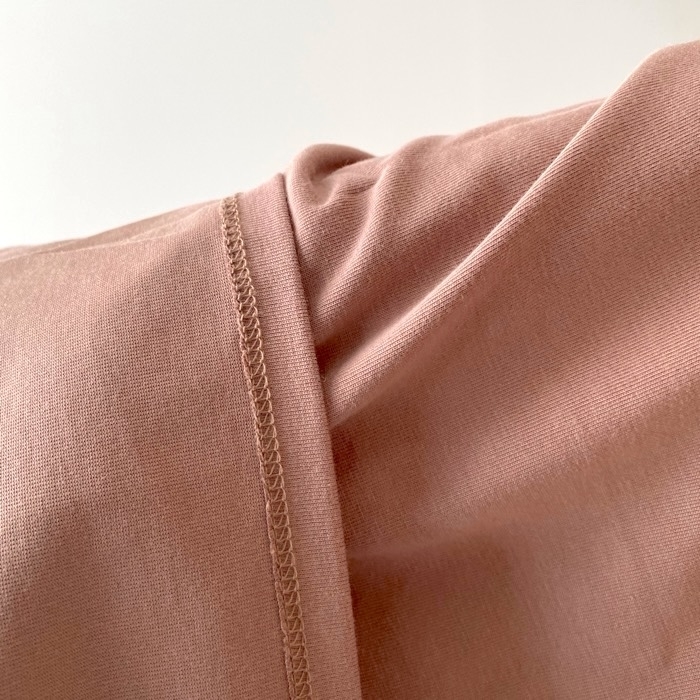 ユニクロのおすすめファッションアイテム「エアリズムコットンリラックスT（半袖）」