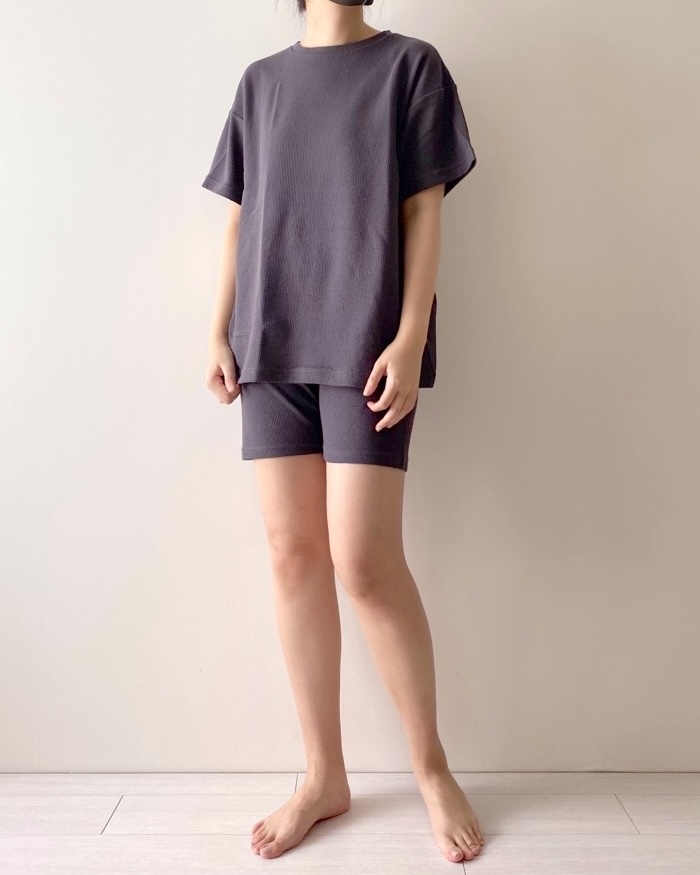 GU(ジーユー)のおすすめファッションアイテム「ワッフルラウンジバイカーショーツセット(半袖)+E」