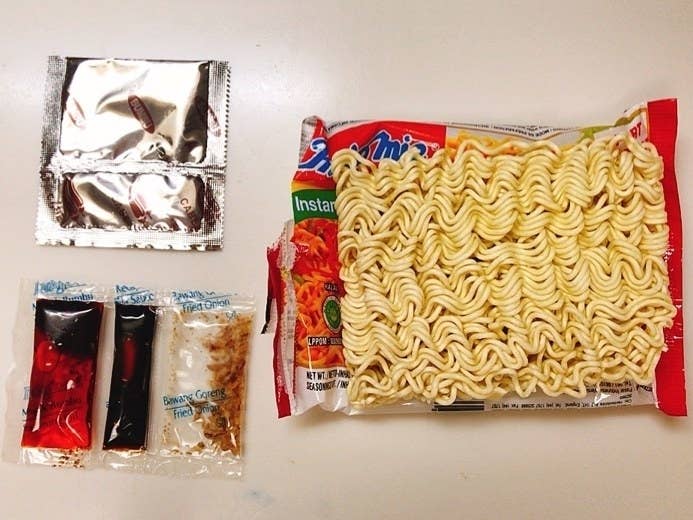 KALDI(カルディ)のおすすめエスニックフード「インドミー 激辛ミーゴレン」