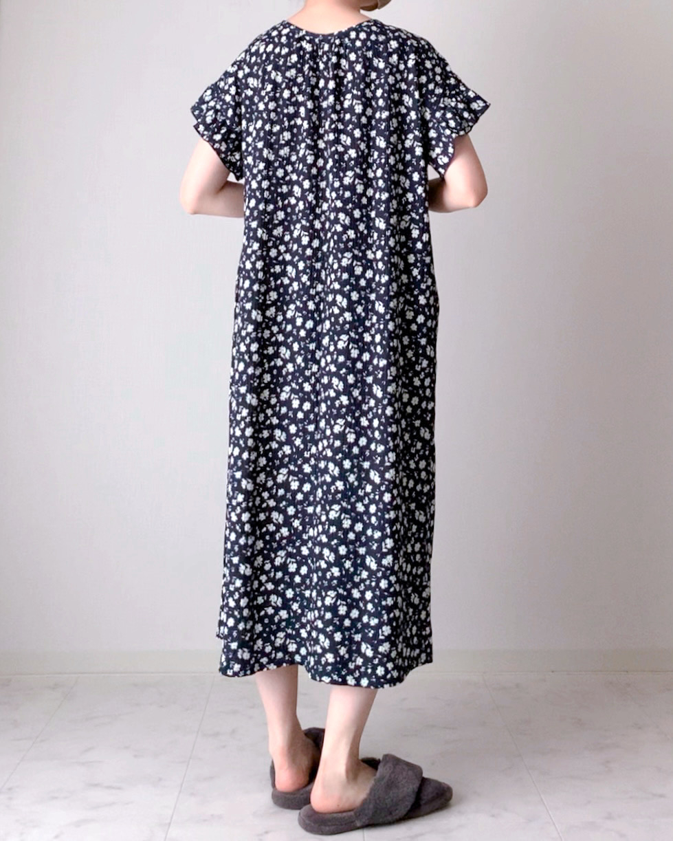 GU(ジーユー)のオススメファッション「ラウンジワンピース(半袖)(フラワー)+E」