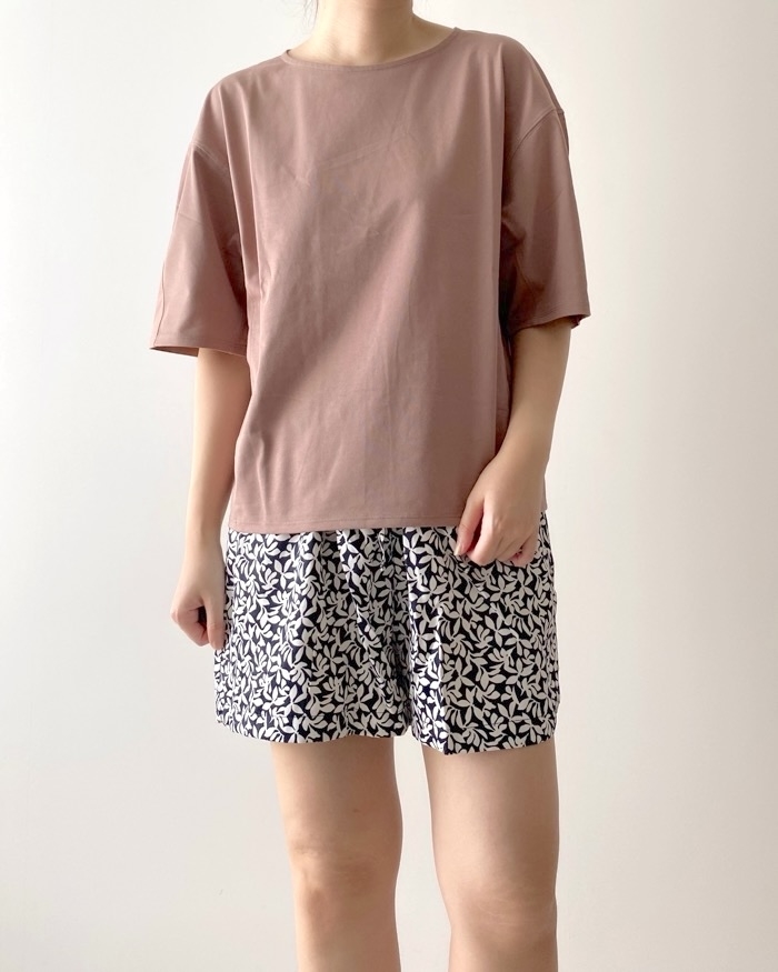 ユニクロのおすすめファッションアイテム「エアリズムコットンリラックスT（半袖）」