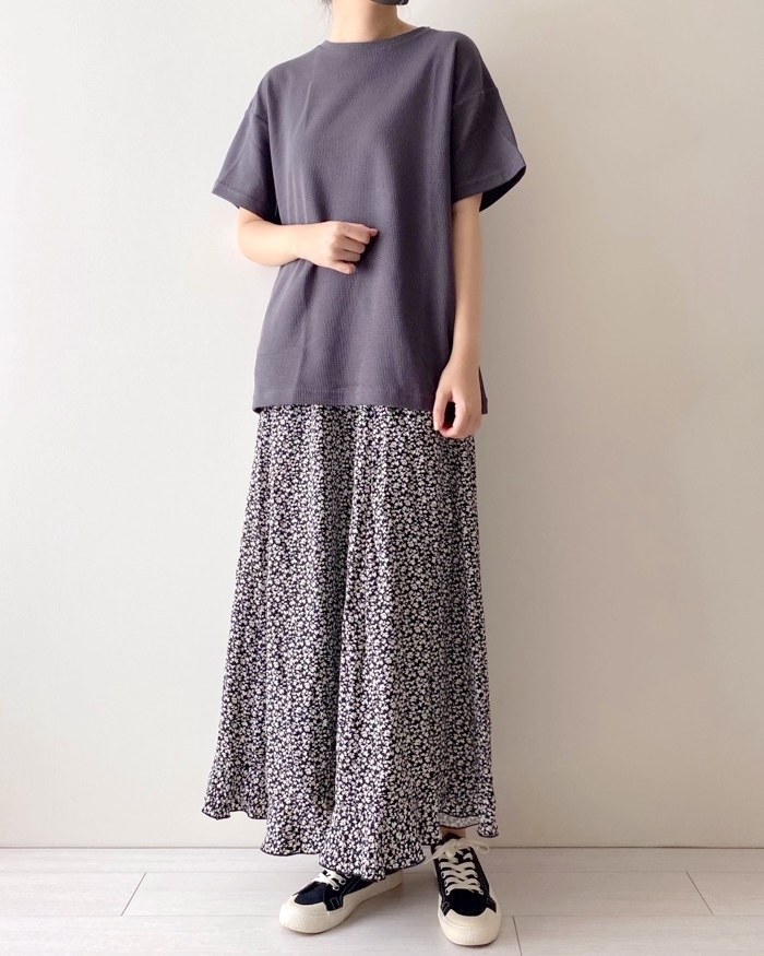 GU（ジーユー）のおすすめファッションアイテム「ワッフルラウンジバイカーショーツセット（半袖）+E」