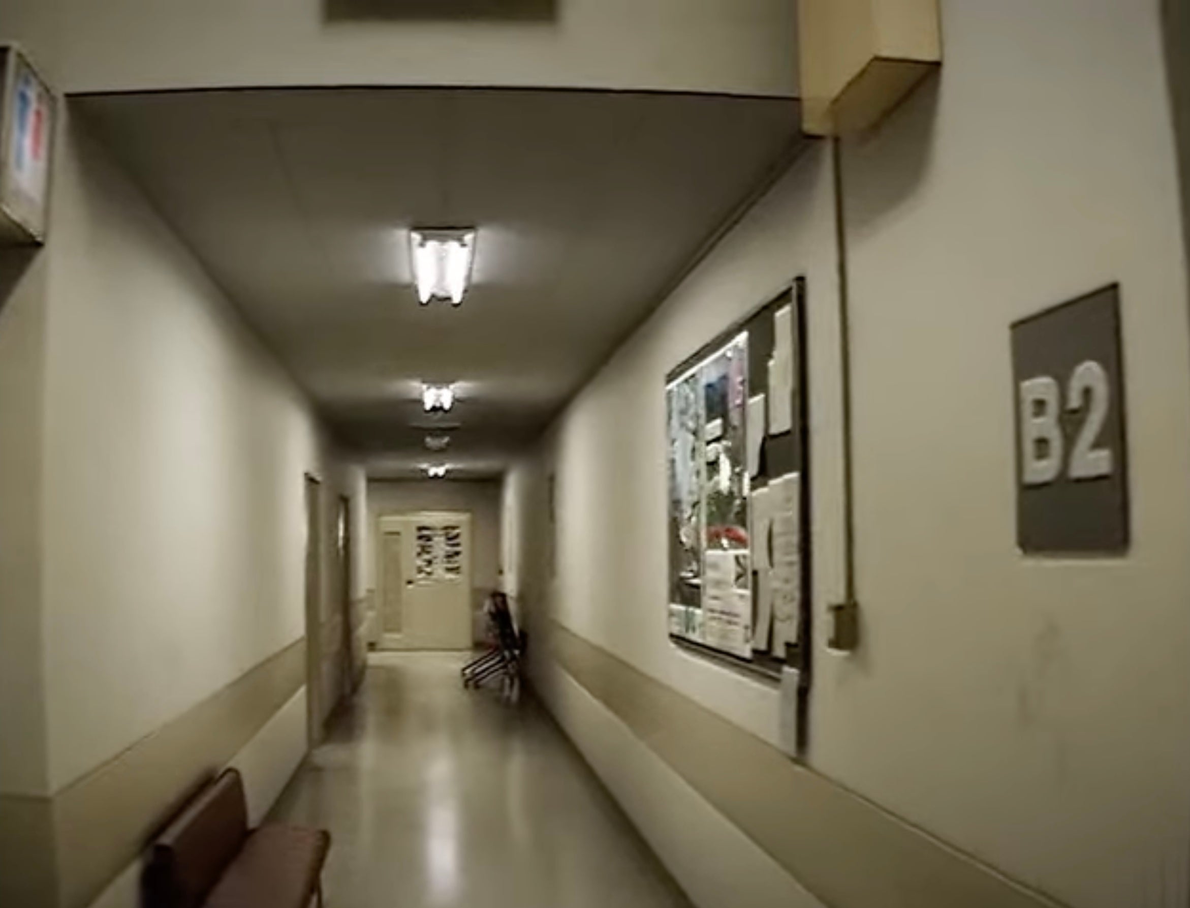 たいらさんの動画「Backrooms in Japan - #1(Found Footage)」より