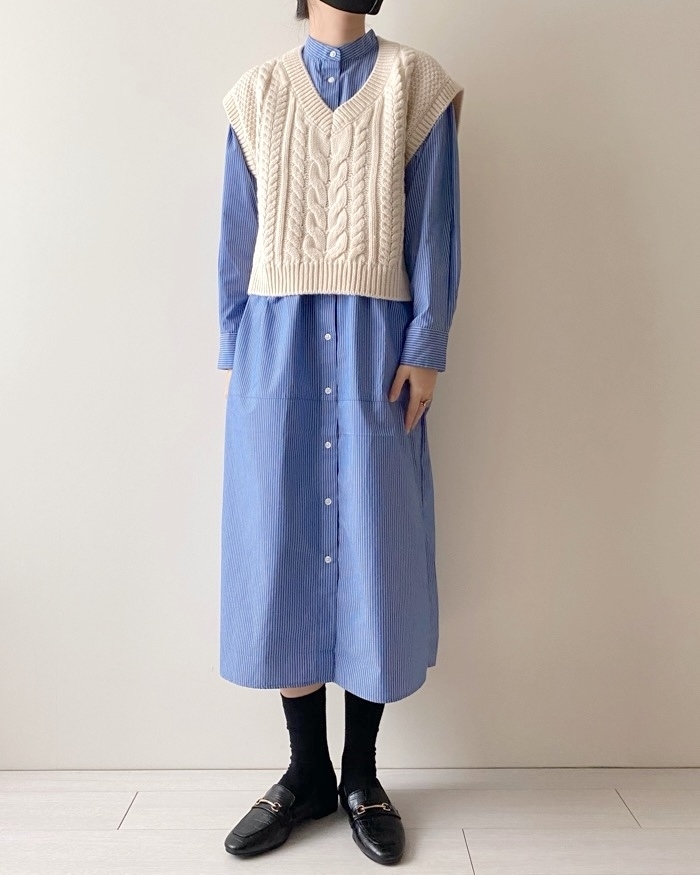 無印良品のおすすめファッションアイテム「婦人 シワになりにくい ブロードスタンドカラー長袖ワンピース」
