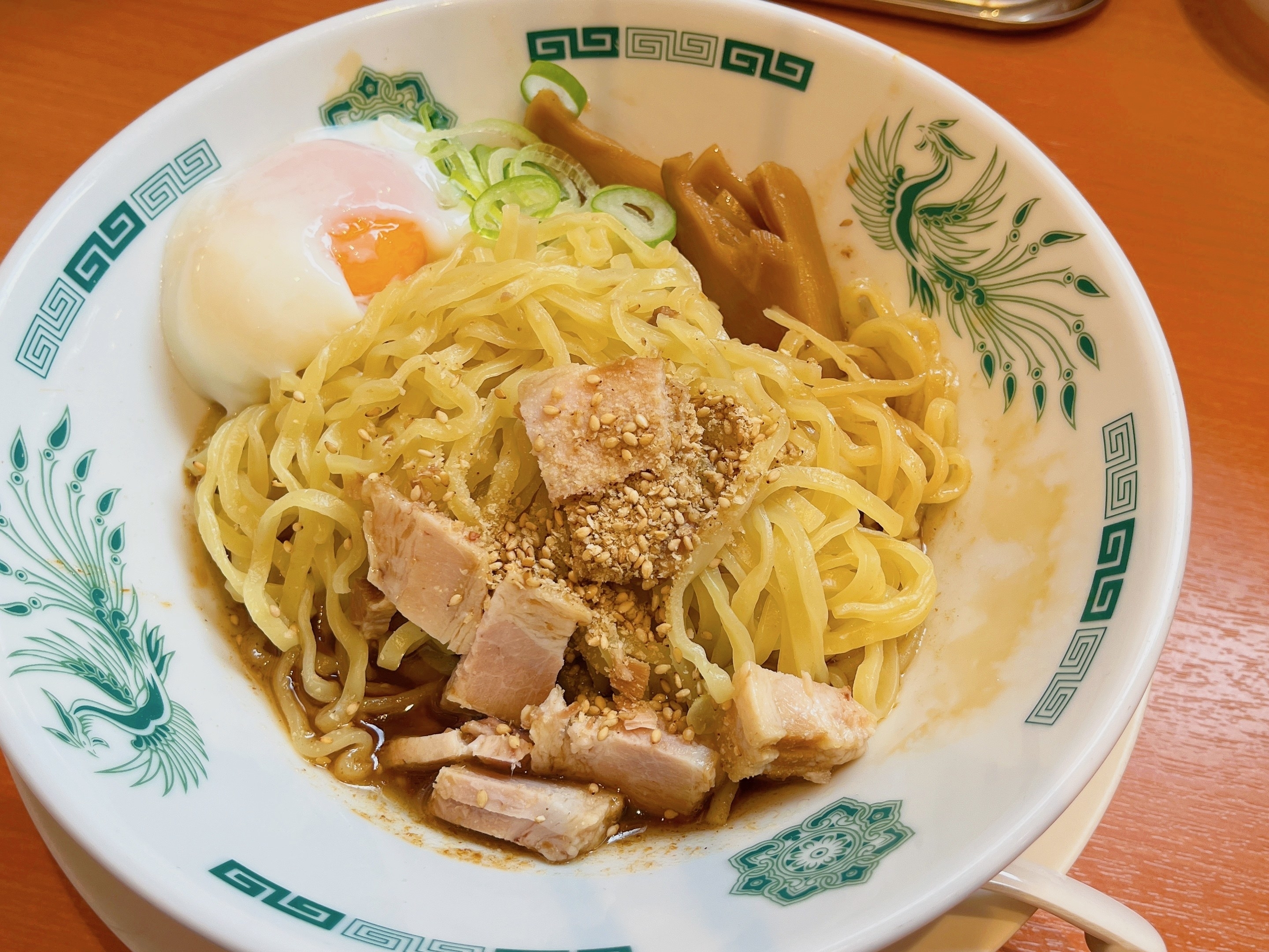 日高屋のおすすめラーメン「汁なしラーメン(油そば)」