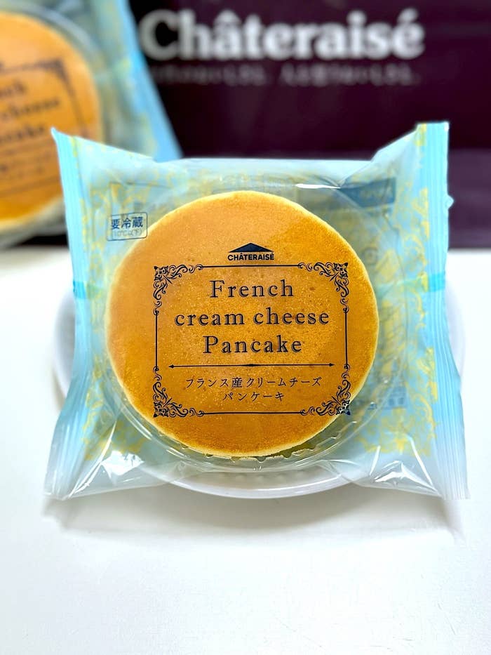 シャトレーゼのおすすめスイーツ「フランス産クリームチーズパンケーキ」