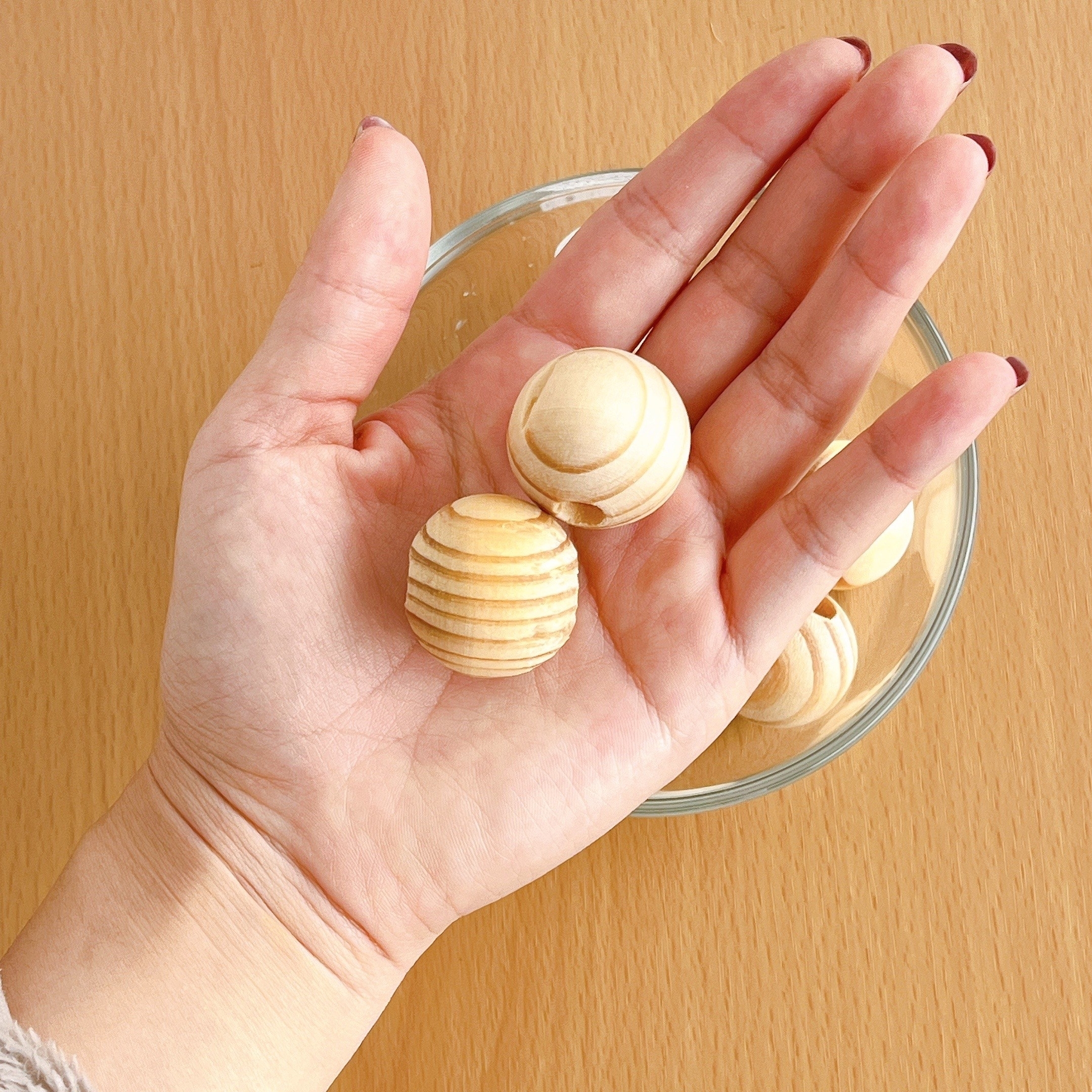 ニトリのおしゃれインテリア「フレグランスボール(フォレスタ サンダルウッド&ホワイトティー)」