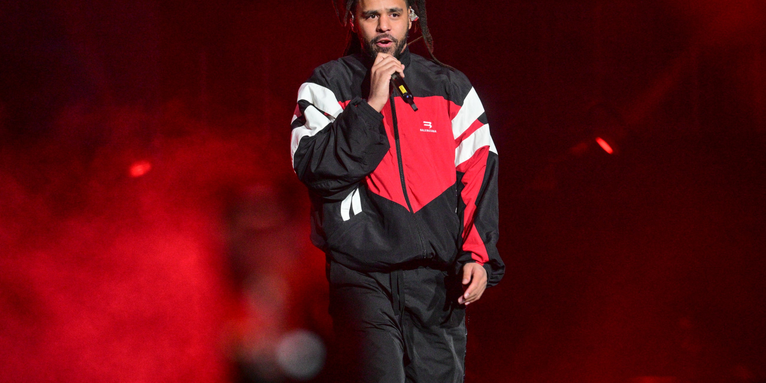 J. Cole Slammed Online Over Transphobic Lines on New 'Might Delete Later' Track "Pi" - Vimarsana News