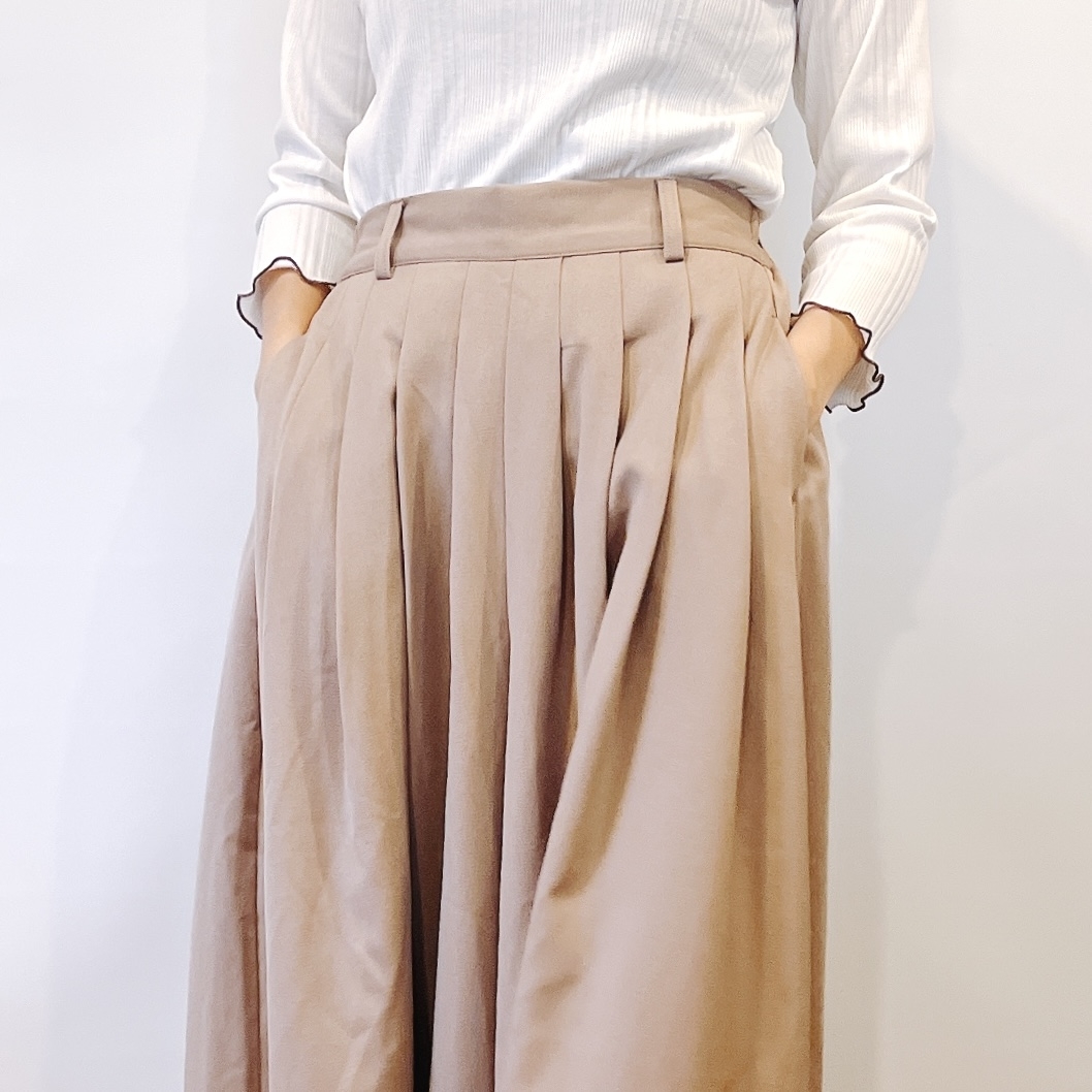 しまむらのおすすめファッションアイテム「OKPストレッチスカーチョ」