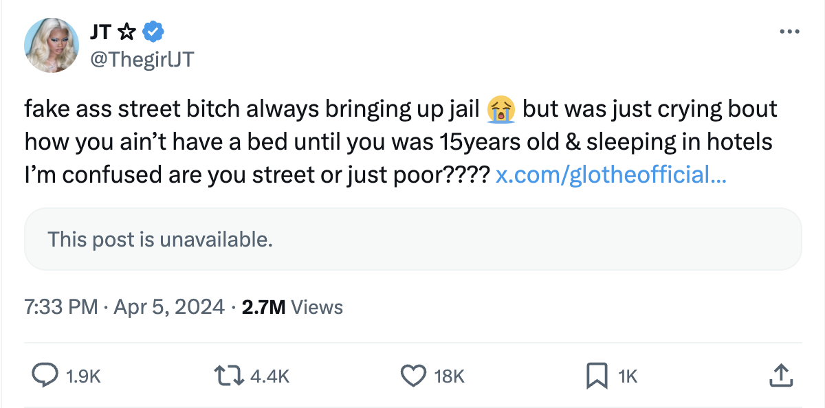 Tweet by JT criticizing an unnamed individual&#x27;s authenticity, referencing a personal story about not having a bed, and including a link