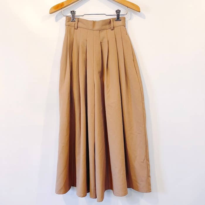 しまむらのおすすめファッションアイテム「OKPストレッチスカーチョ」