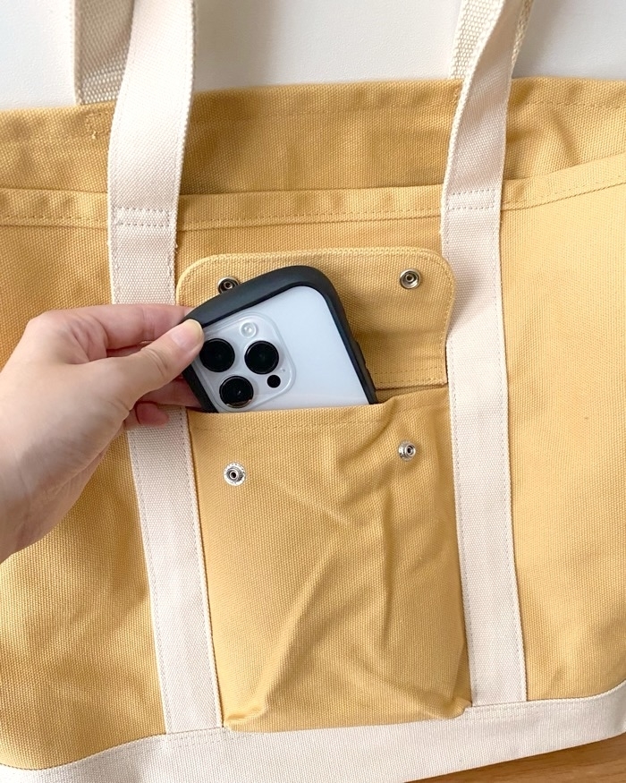 ユニクロのおすすめアイテム「キャンバストートバッグ」