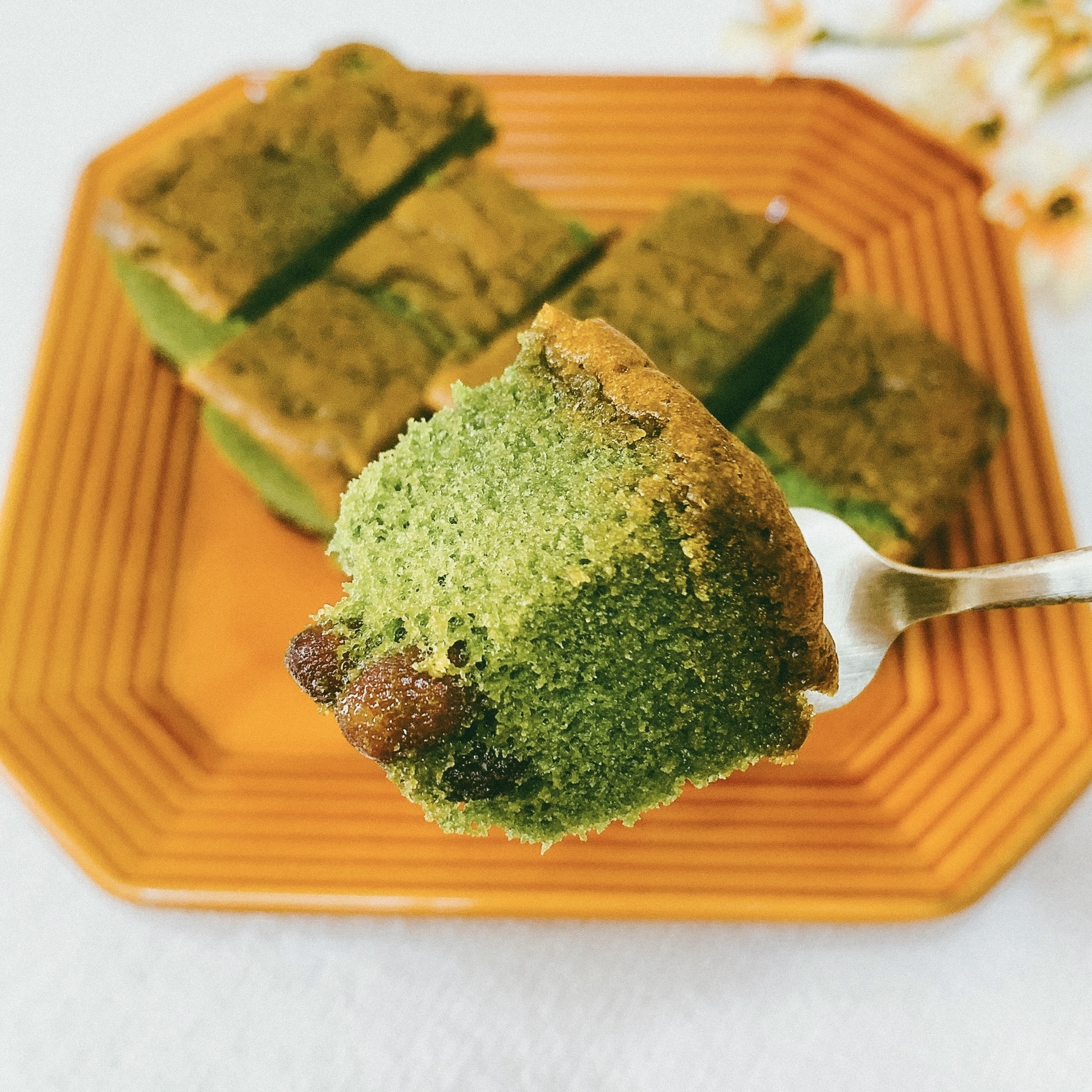 無印良品のおすすめのスイーツ「抹茶と小豆のケーキ」