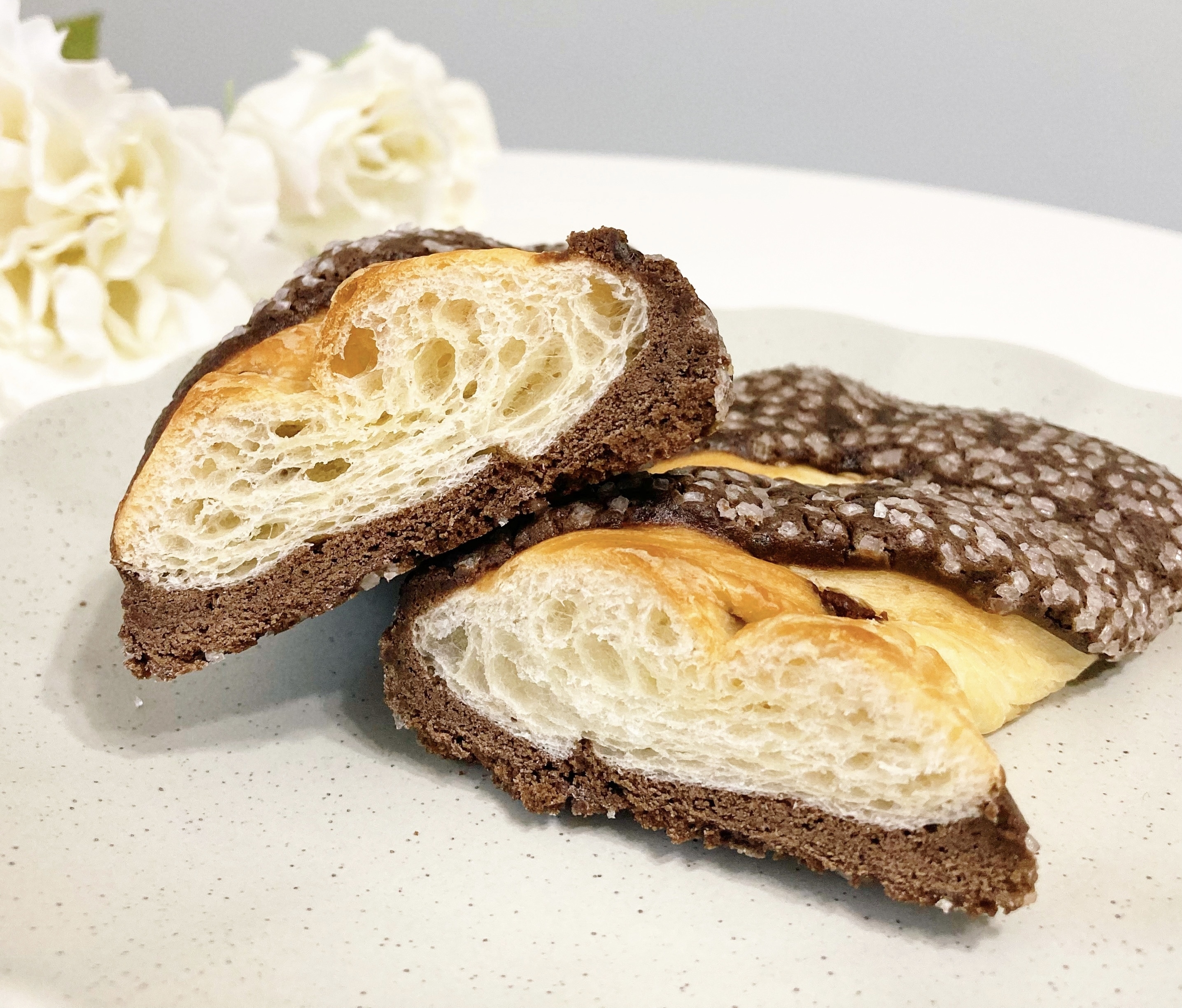 FamilyMart(ファミリーマート)のおすすめスイーツパン「ツイストチョコデニッシュ」