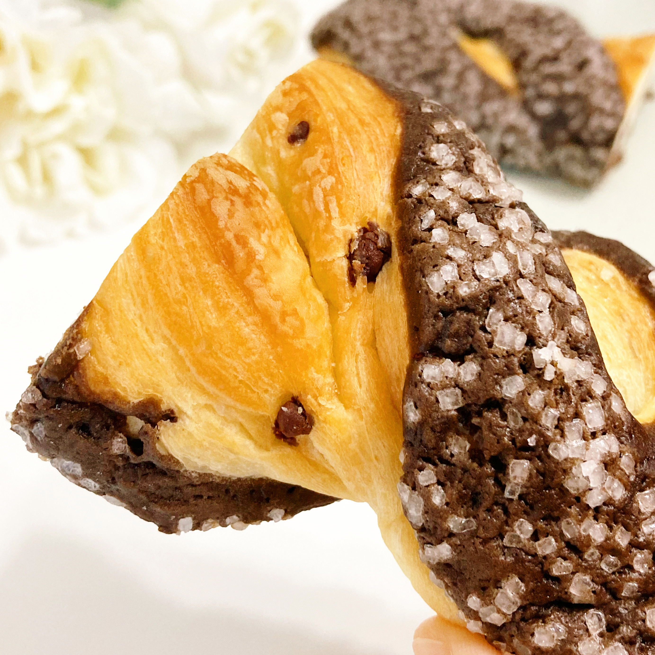 FamilyMart(ファミリーマート)のおすすめスイーツパン「ツイストチョコデニッシュ」