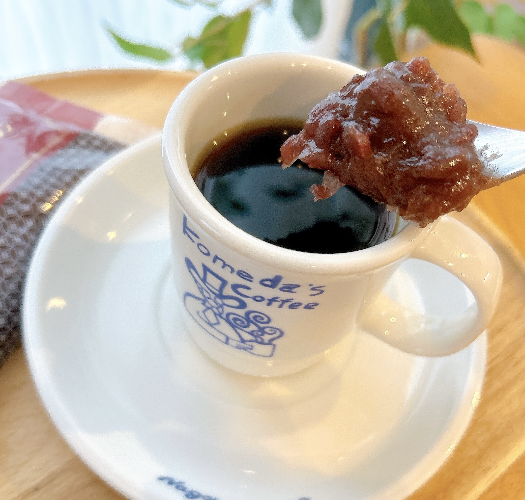 コメダ珈琲店のおすすめギフト「おぐらあん・ドリップバッグセット」