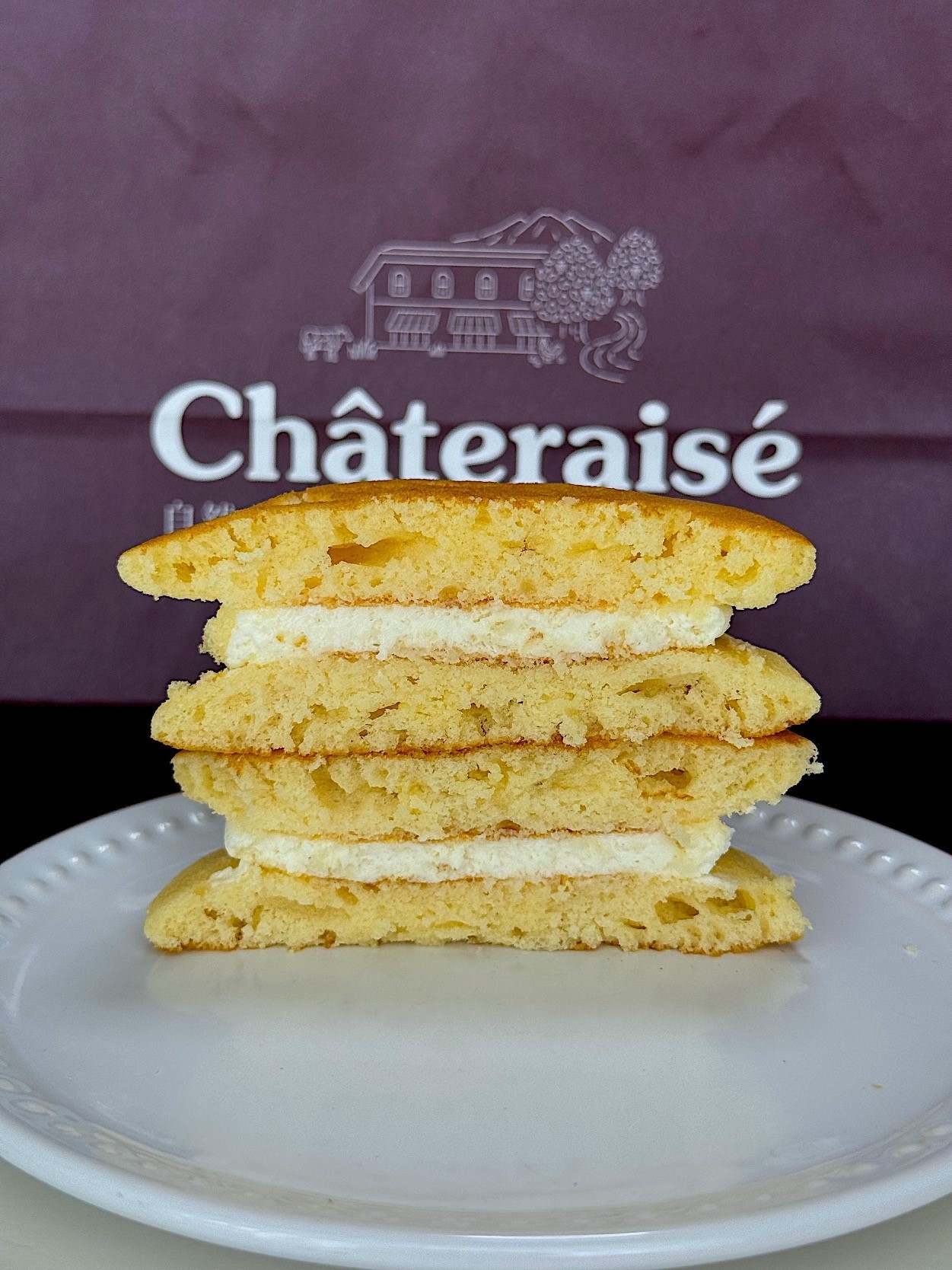 シャトレーゼのおすすめスイーツ「フランス産クリームチーズパンケーキ」