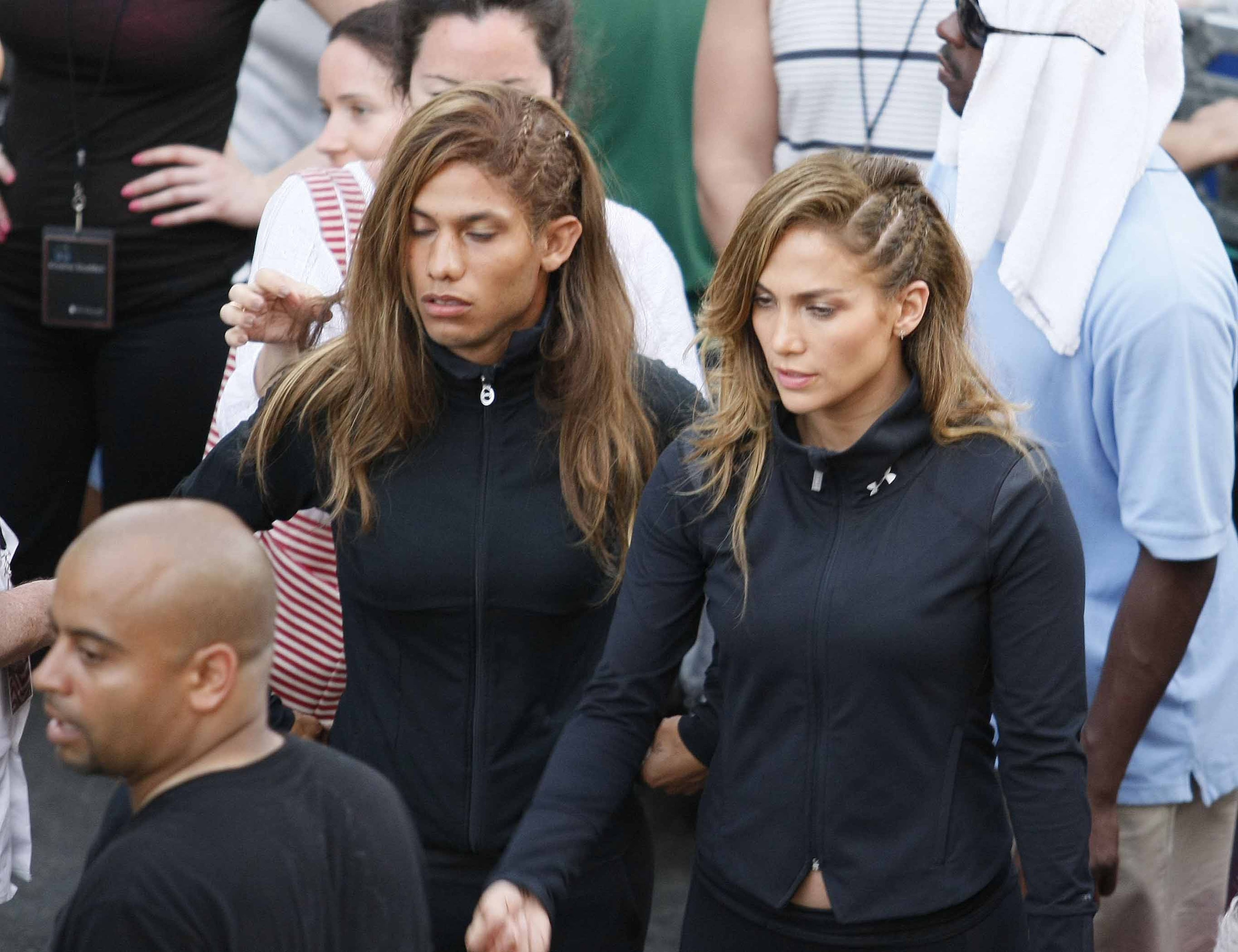 Jennifer Lopez and her stunt double