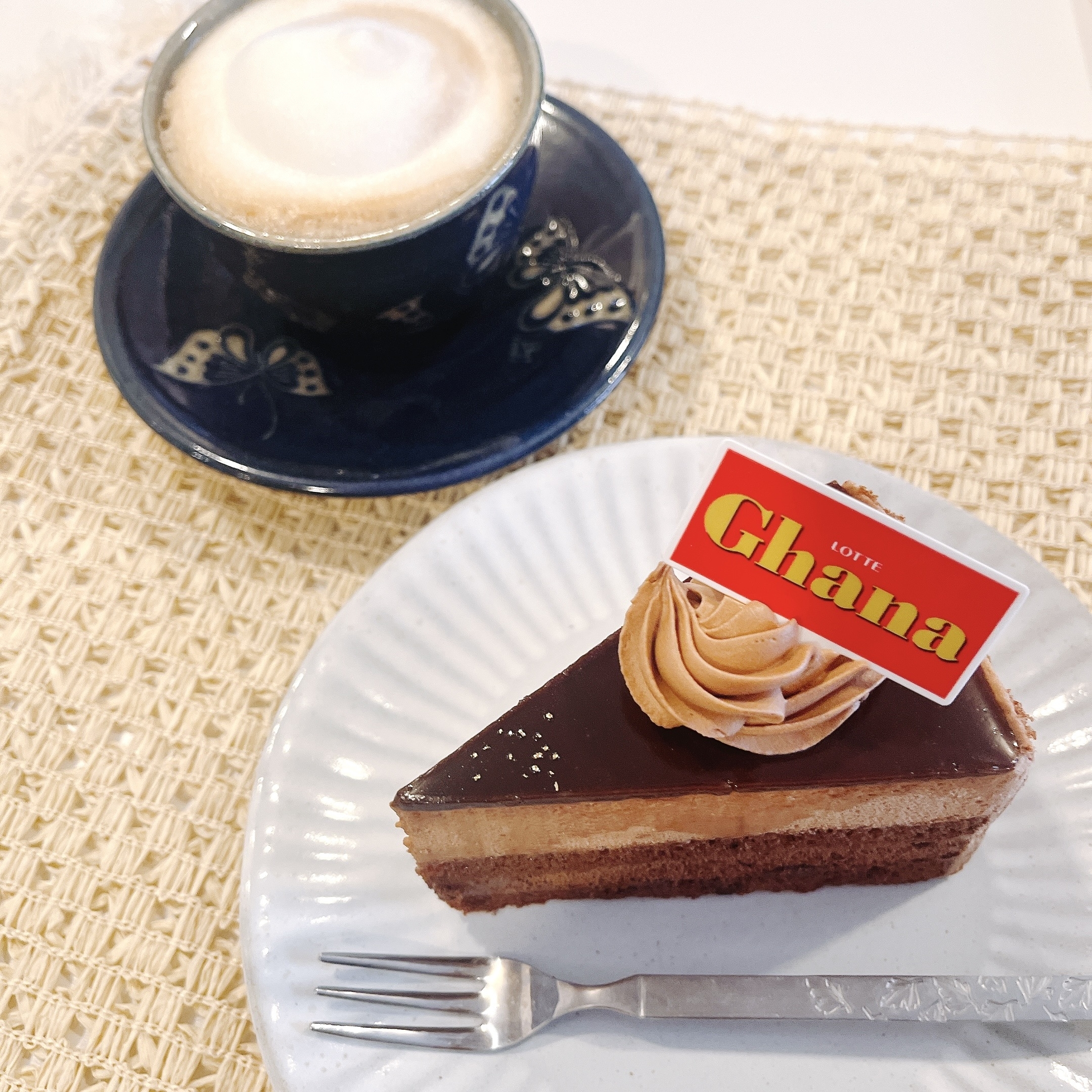 コージーコーナーのおすすめスイーツ「＜ガーナ＞濃厚チョコケーキ」