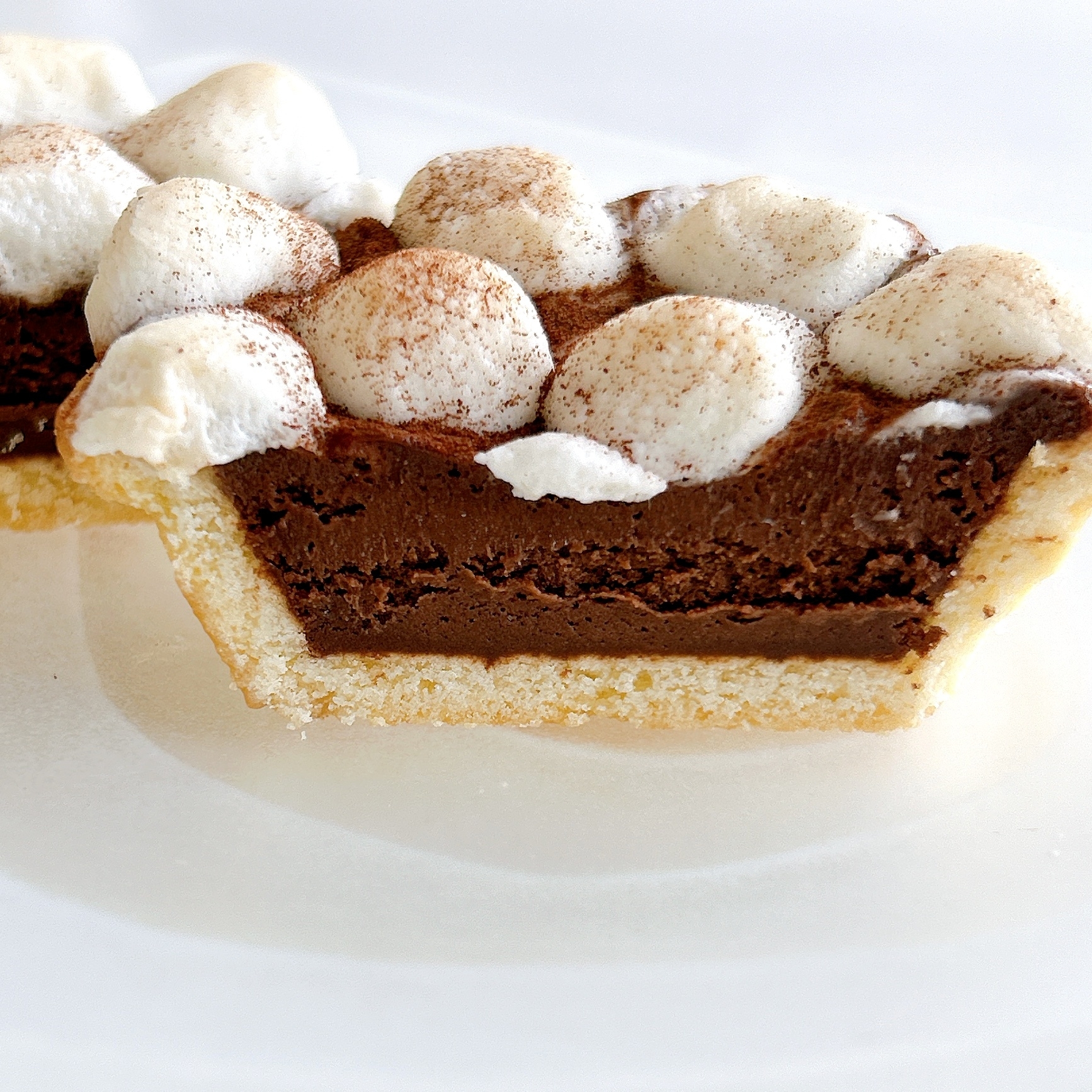 LAWSON(ローソン)のおすすめスイーツ「チョコスモアタルト」