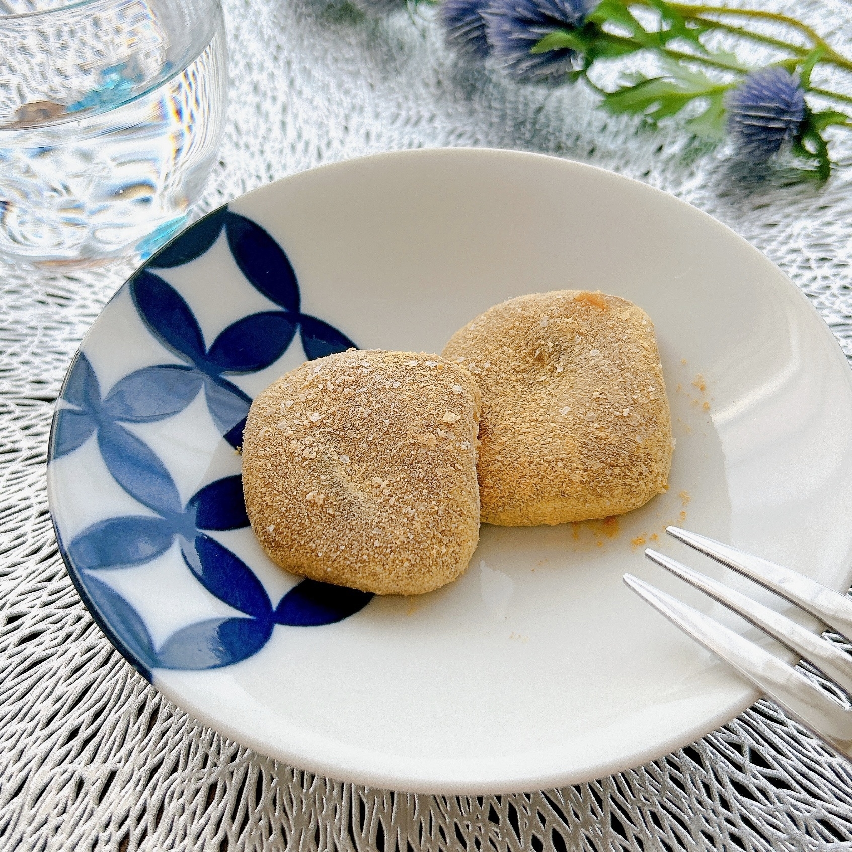 LAWSON(ローソン)のおすすめスイーツ「黒蜜入りわらび餅」