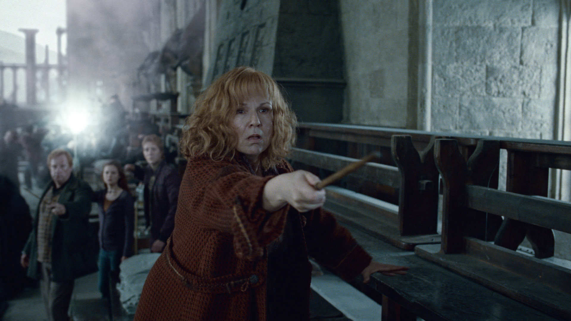 Molly Weasley in battle stance with wand ready in a scene from &quot;Harry Potter and the Deathly Hallows: Part 2&quot;