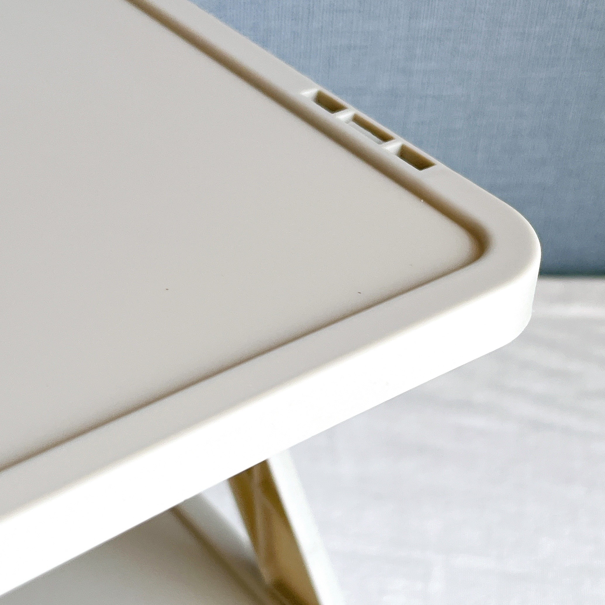 3COINSのオススメのグッズ「シューズラック」