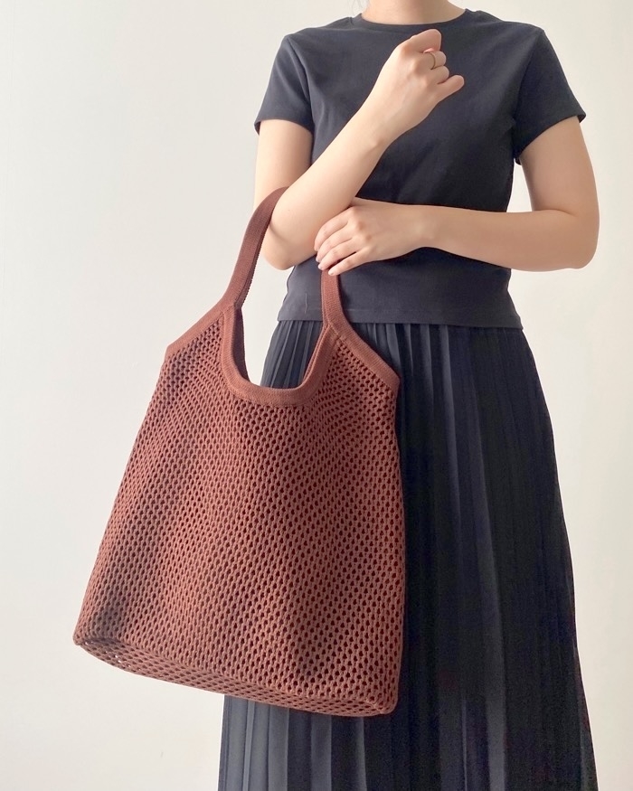 ZARA　今季物　編み込みハンドバッグ ブラウン かご風バッグ ZARA 今季物 編み込みハンドバッグ ブラウン かご風バッグ