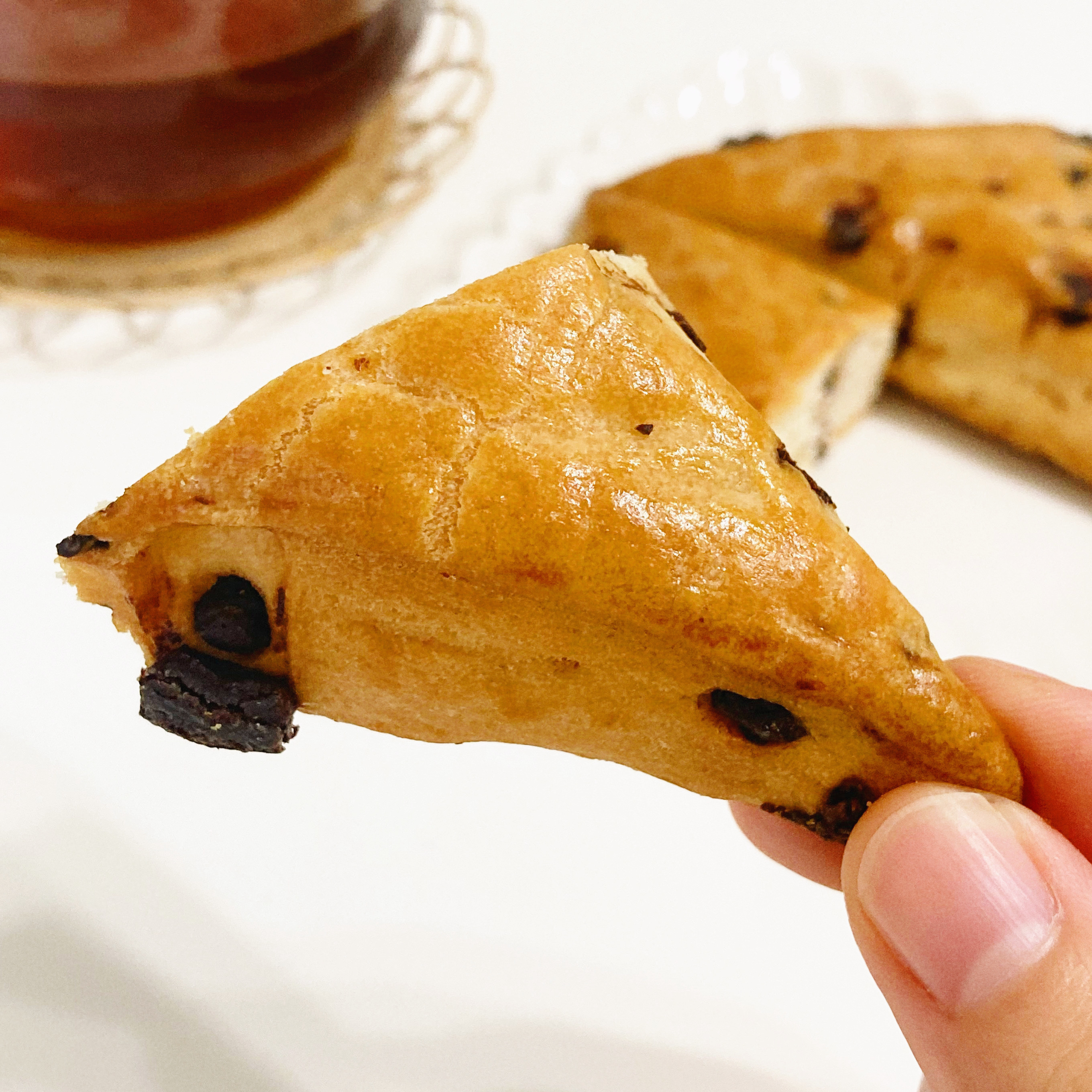 セブン-イレブンの贅沢スイーツ「7プレミアム チョコ スコーン2個入」