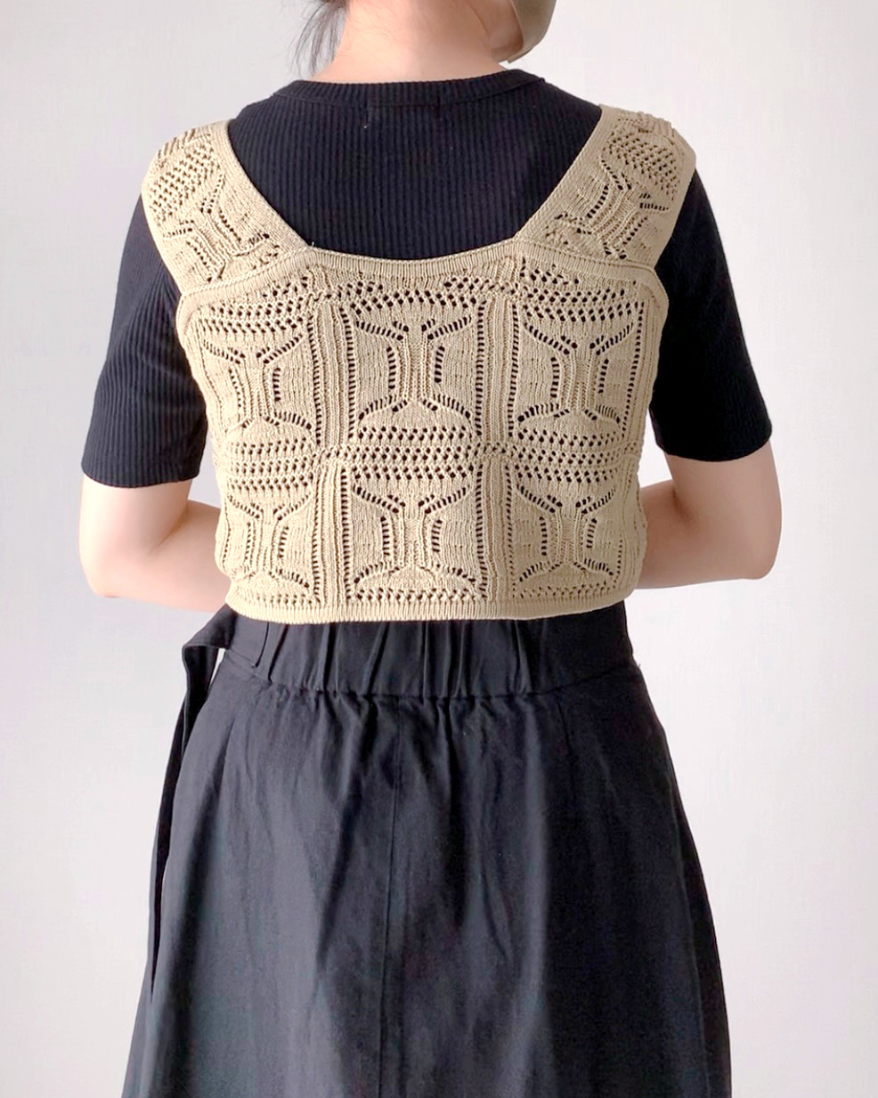 しまむらのおすすめファッションアイテム「2セットYUMビスチェ+Tシャツセット」