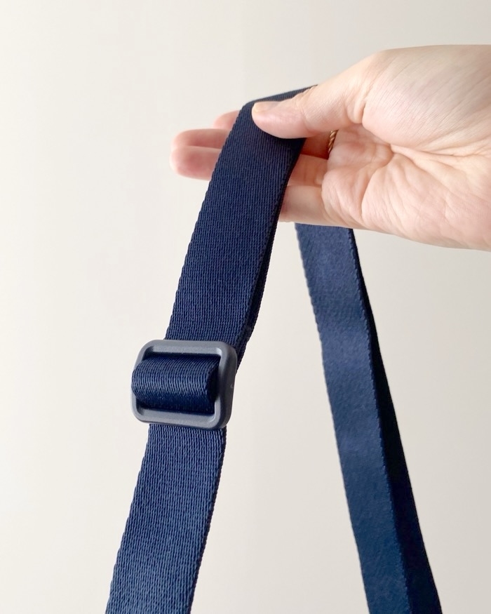 UNIQLO(ユニクロ)のおすすめファッションアイテム「ラウンドミニショルダーバッグ」