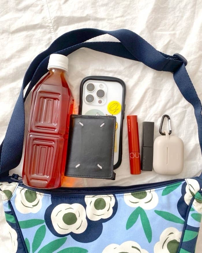 UNIQLO(ユニクロ)のおすすめファッションアイテム「ラウンドミニショルダーバッグ」