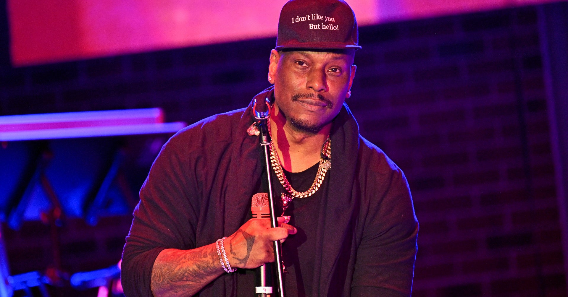 Tyrese Exits Show MidPerformance to Allegedly Avoid Being Served With