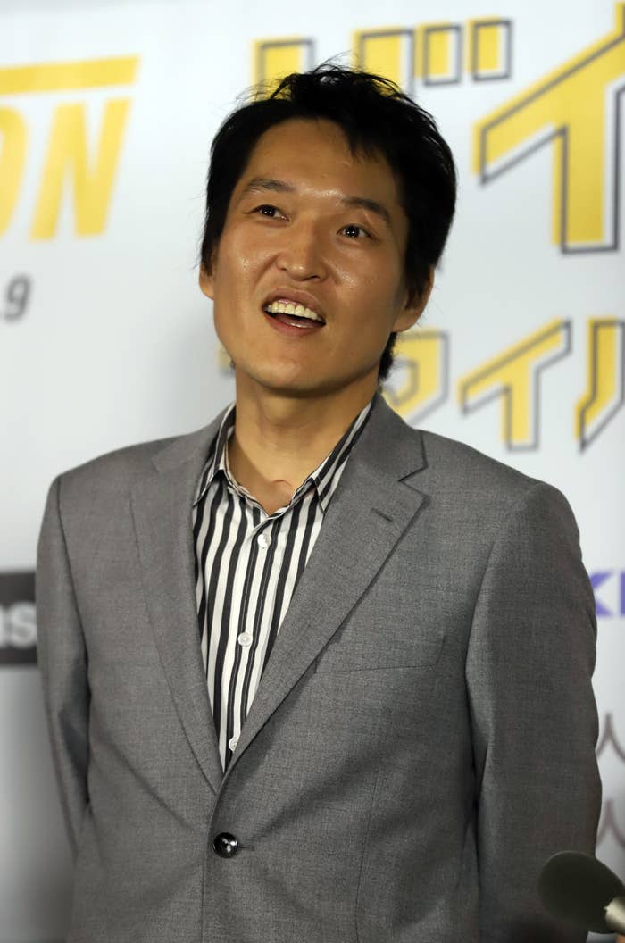 千原ジュニアさん(時事通信、2017年撮影)