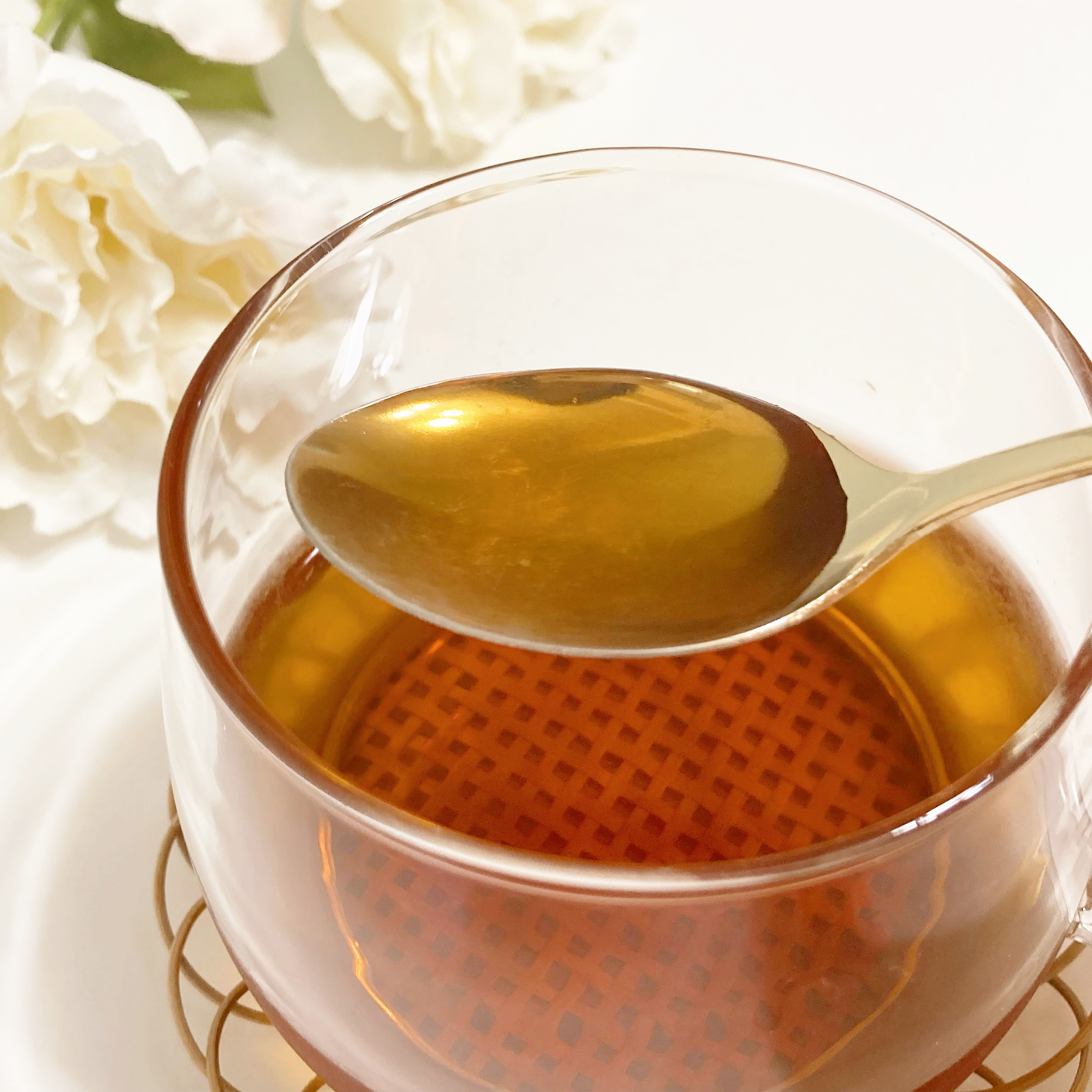 セブン-イレブンのおすすめドリンク「紅茶ポーションピーチティー 7個入」