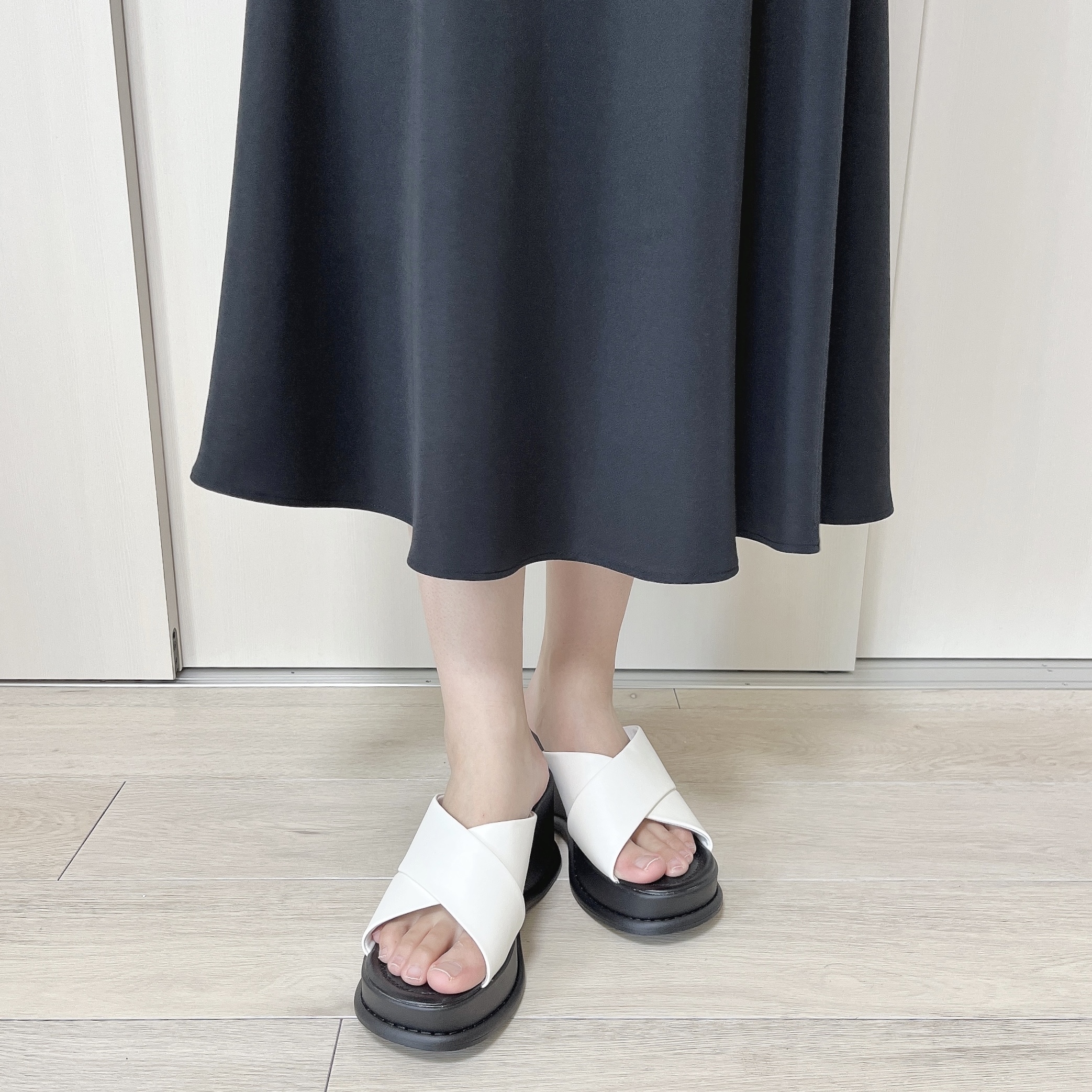 ユニクロのおすすめサンダル「プラットフォームサンダル」