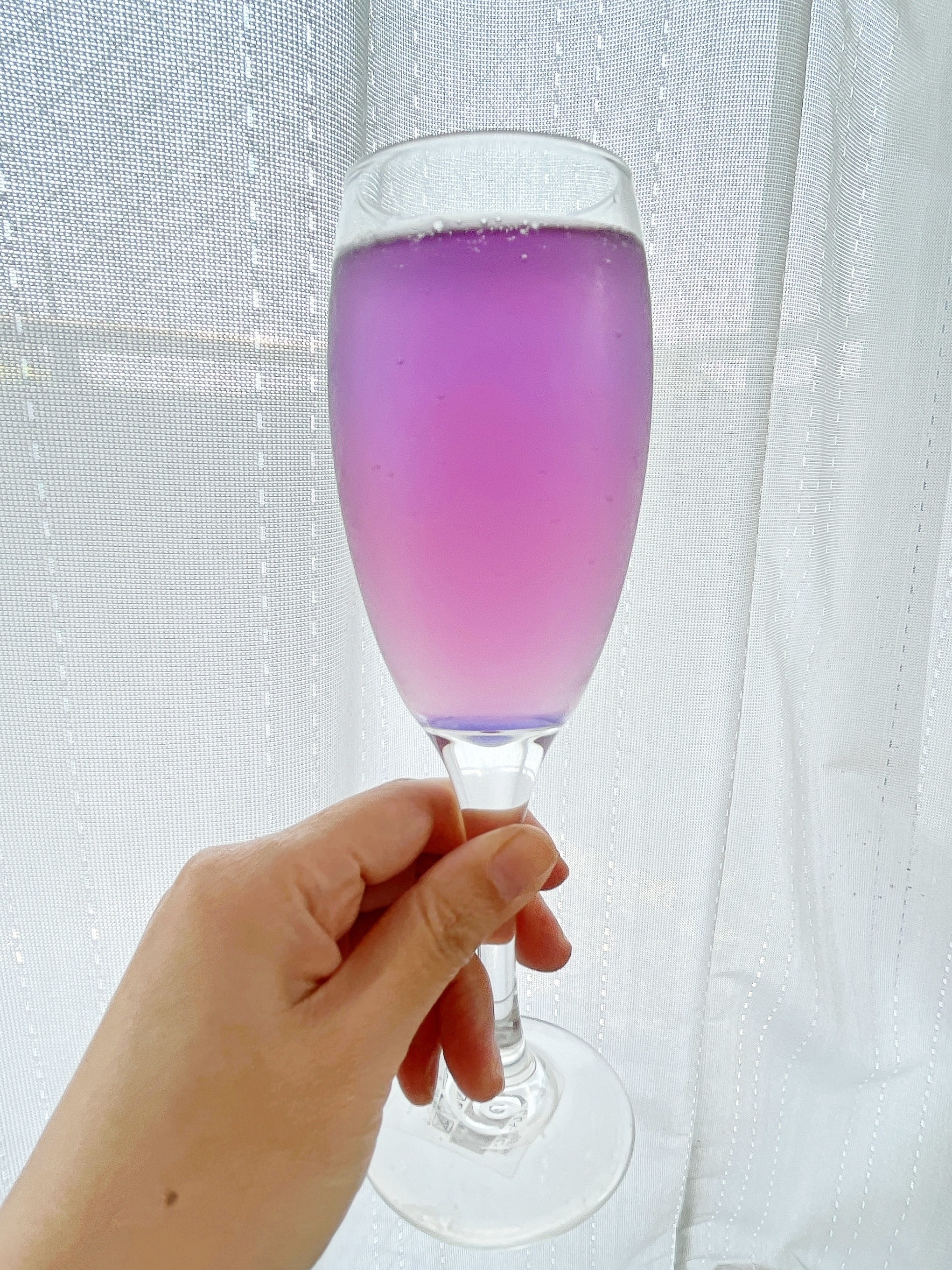 カルディのおすすめドリンクシロップ「バタフライピーシロップ 195ml」