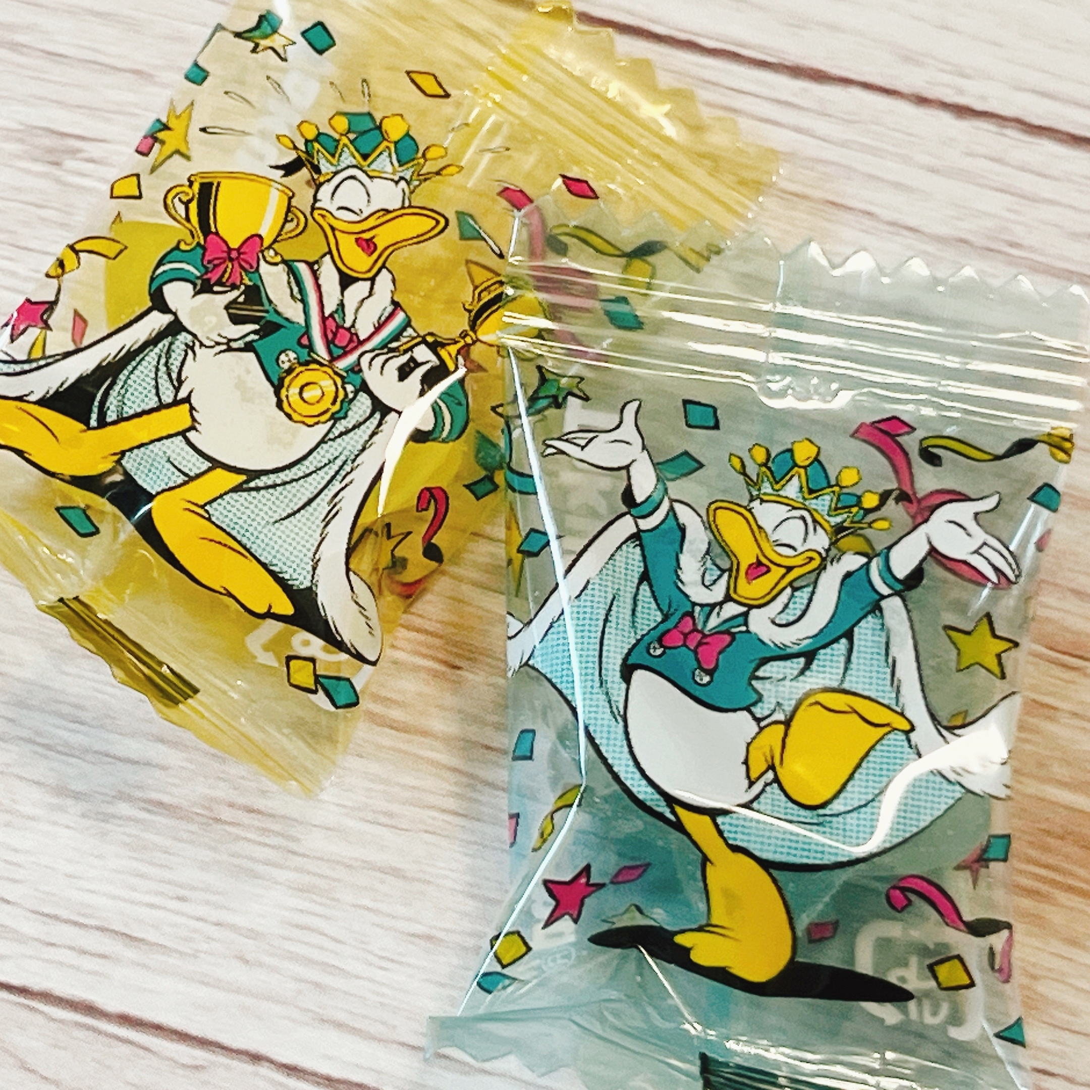 東京ディズニーランドのおすすめ土産「グミ缶 ドナルド」