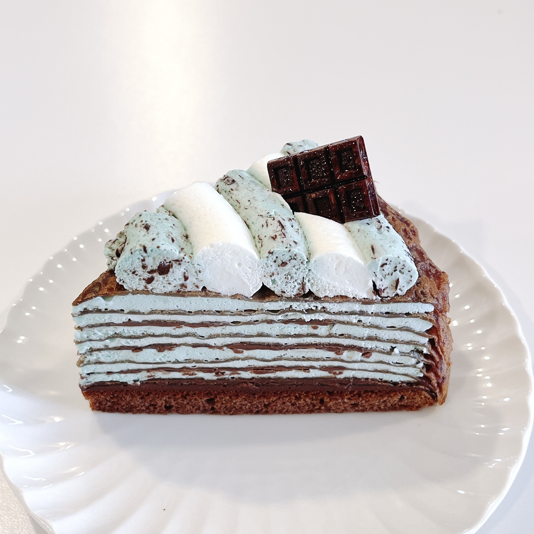 CozyCorner(コージーコーナー)のおすすめスイーツ「チョコミントミルクレープ」