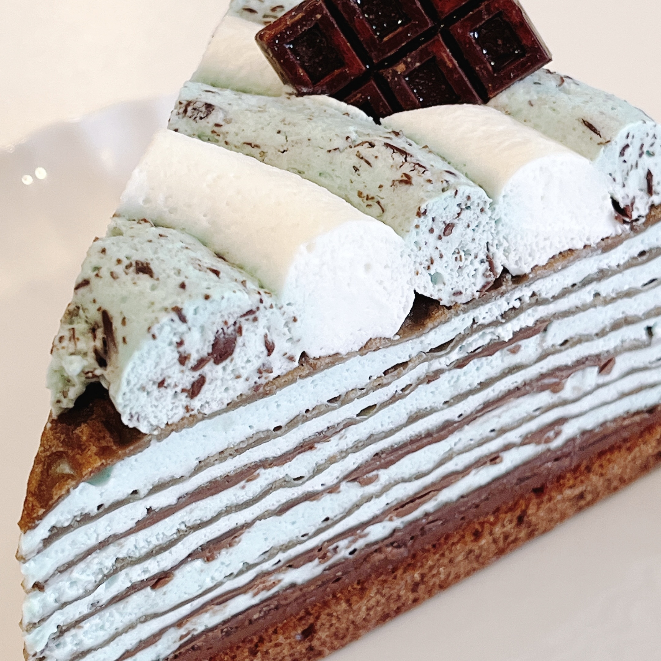 CozyCorner(コージーコーナー)のおすすめスイーツ「チョコミントミルクレープ」