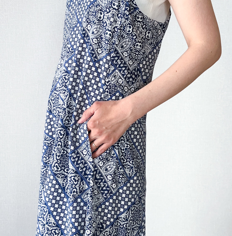 GU(ジーユー)のおすすめファッションアイテム「フレアキャミソールワンピース(バンダナ)+E」