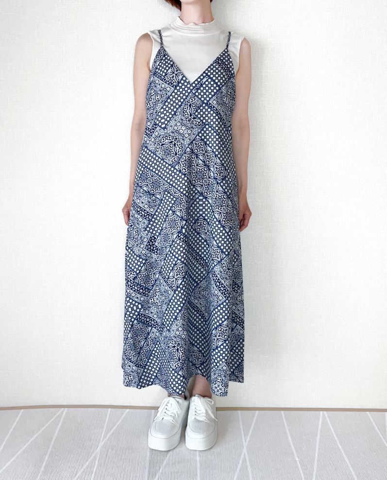 GU（ジーユー）のおすすめファッションアイテム「フレアキャミソールワンピース(バンダナ)+E」
