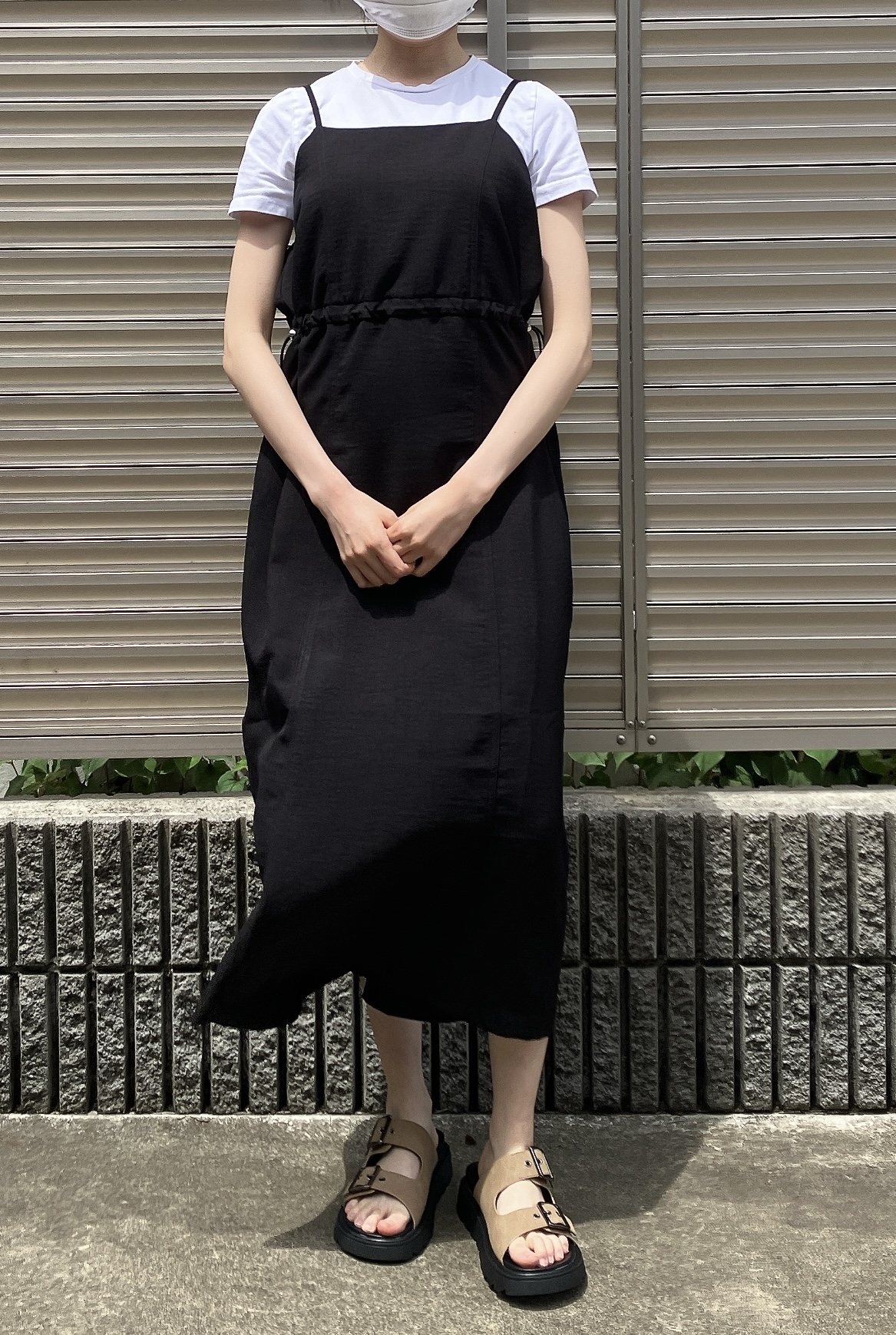 Honeys(ハニーズ)のおすすめワンピース「ドロスト使いキャミワンピ」