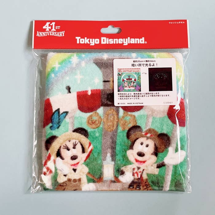 東京ディズニーランドのおすすめお土産「ウォッシュタオル ミッキー ミニー」