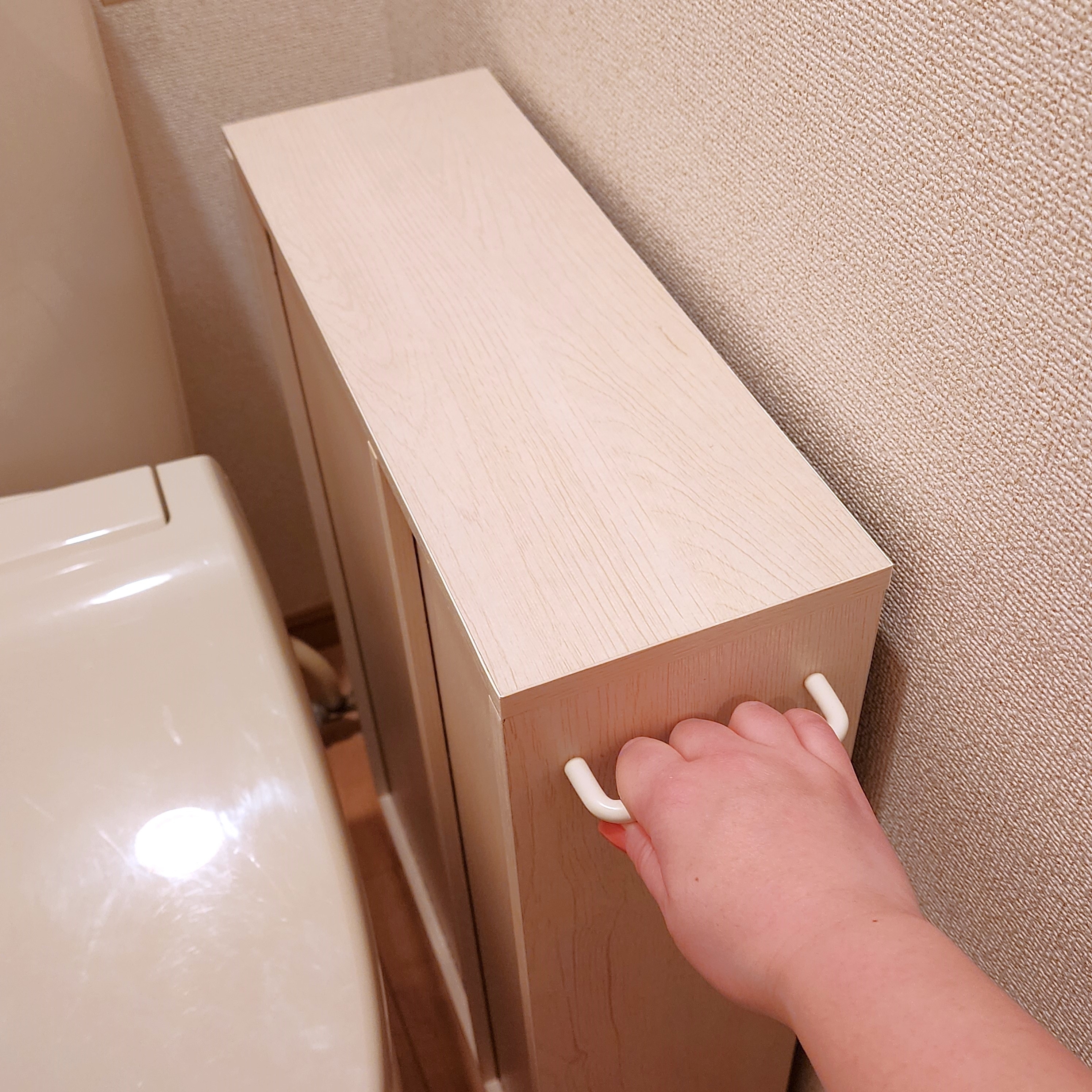 ニトリのオススメのグッズ「トイレ収納（フィーノ2 ホワイトウォッシュ NH01）」