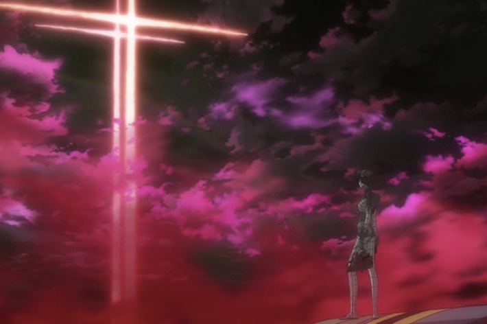 アニメキャラクターが空に浮かぶ巨大な輝く十字架を見上げるシーンです。