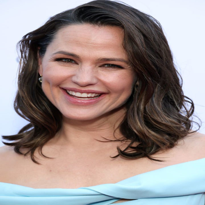 Shrimp Jennifer Garner Had To Eat In "13 Going On 30"