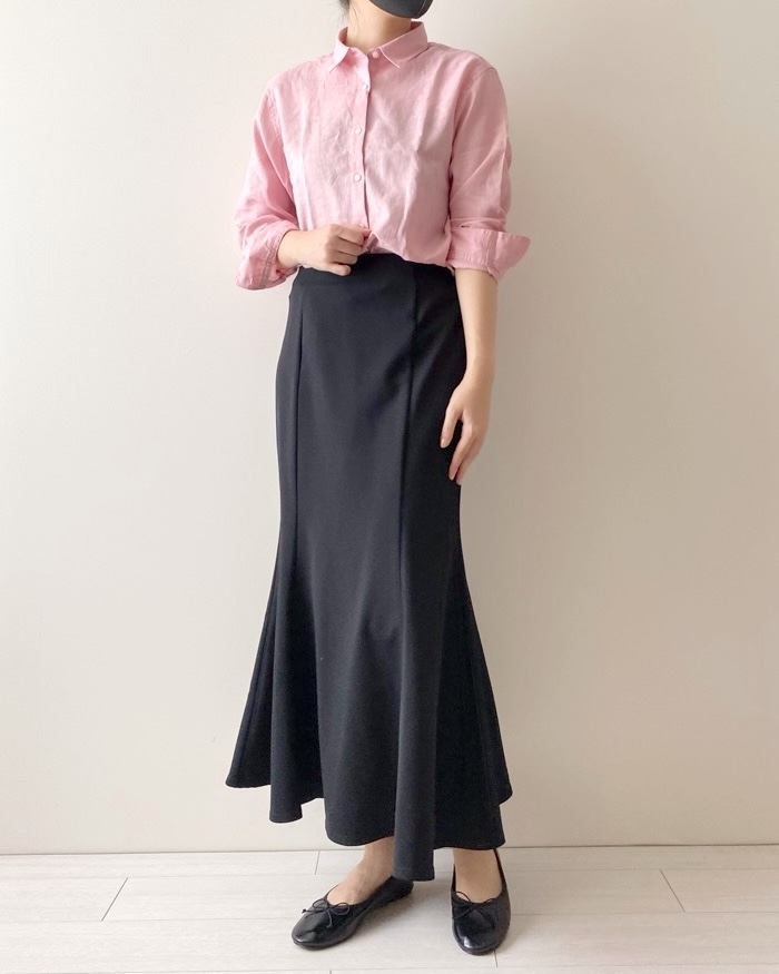 UNIQLO（ユニクロ）のおすすめファッションアイテム「プレミアムリネンシャツ（長袖）」のコーディネート